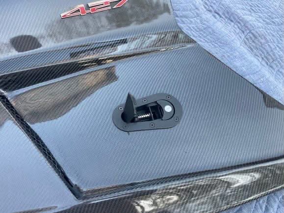 New c6 Dritech ZR Edition 2 carbon fiber hood. - Image 3