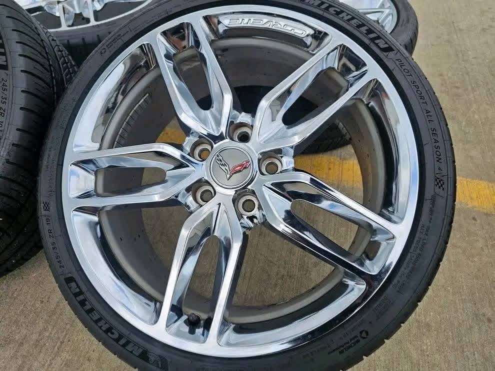 Corvette C7 OEM chrome wheels and tires - Image 3